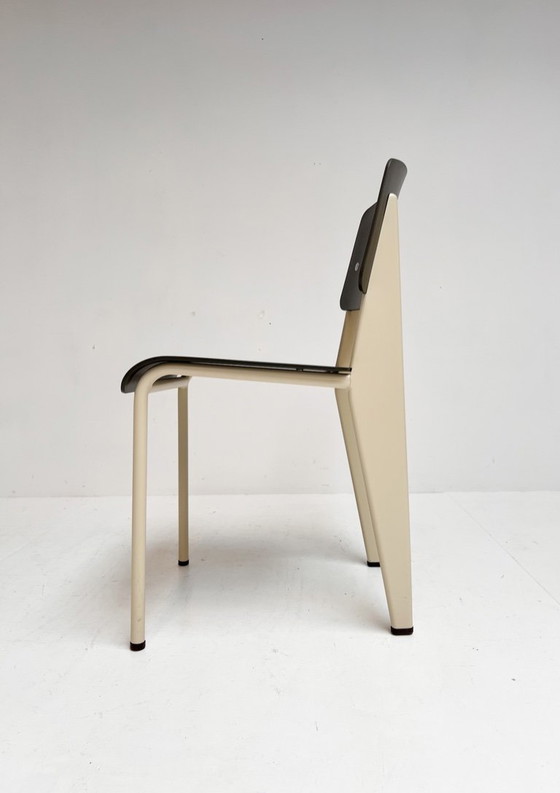Image 1 of Sedia Vitra Standard di Jean de Prouvé (per pezzo), 2019