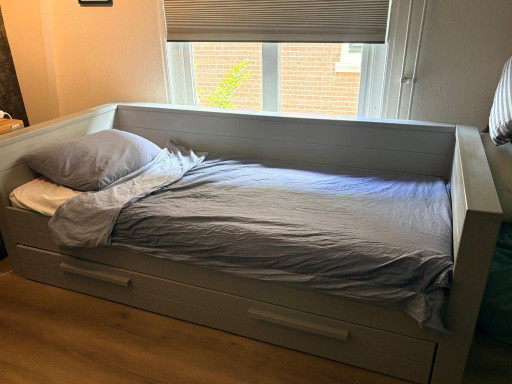 Letto singolo WOOD Dennis con cassetto contenitore – grigio cemento