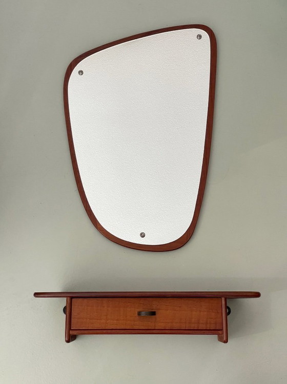 Image 1 of vintage teak design danese HANGING BOX Armadio di metà secolo