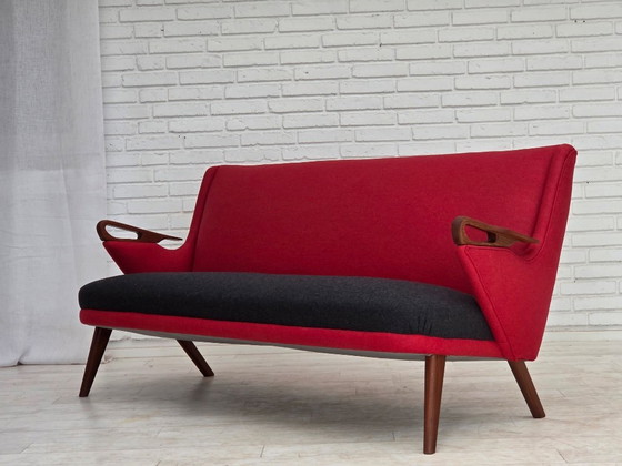 Image 1 of Sofá de dos plazas, diseño danés de Ch. F. Brodersen, década de 1960, retapizado.