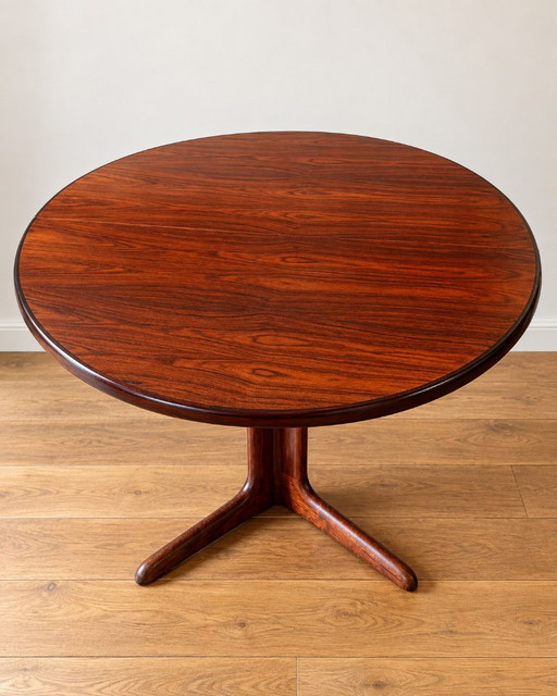 Gudme Møbelfabrik Model 36 – Mesa de comedor redonda de palisandro – Dinamarca, Años 70
