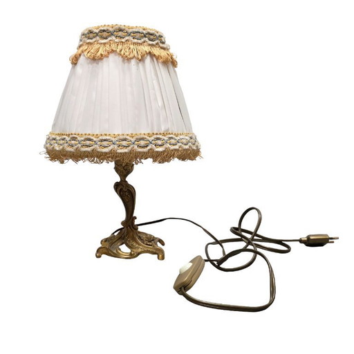 Rococo style bronze table lamp