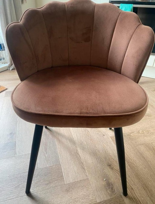 4 chaises de salle à manger à vendre