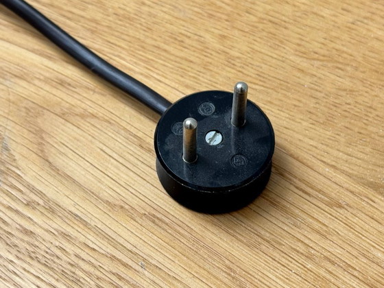 Image 1 of Set di 2 lampade da tavolo a forma di occhio magnetico, color lilla, Italia, anni '70