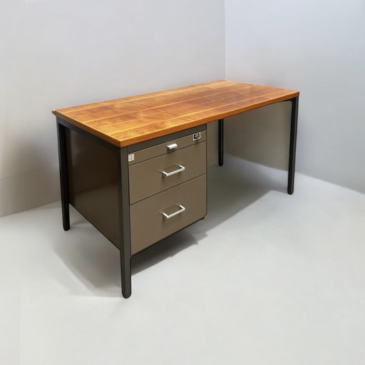 Petit bureau vintage