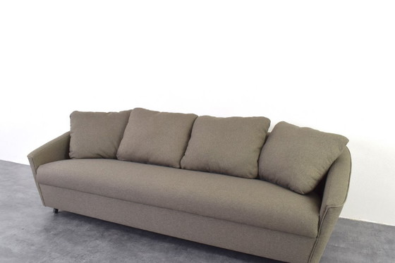 Image 1 of Ruimtevaart-achtige Duitse sofa uit de jaren 60.