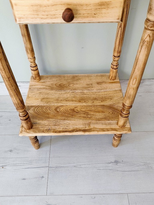 Tavolino laterale in legno massello