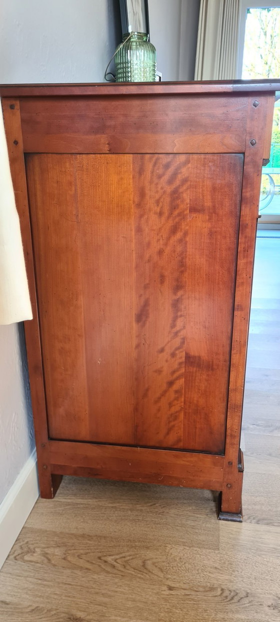 Image 1 of Aparador de cerezo