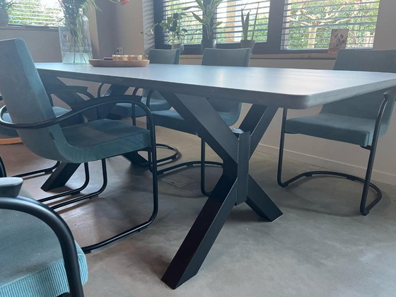 Tafel met metalen x-poot en Fenix NTM kwaliteitsblad – Eettafels (photo 3 of 7)