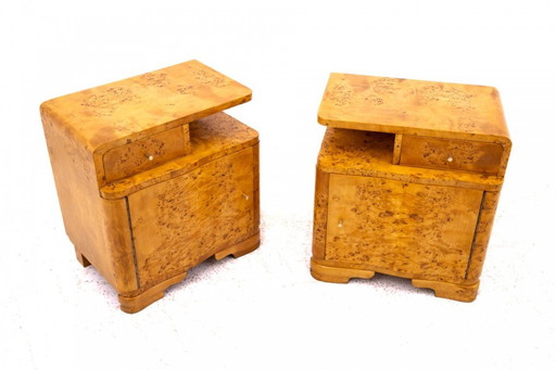 Pareja de mesillas de noche, Polonia, hacia 1940.