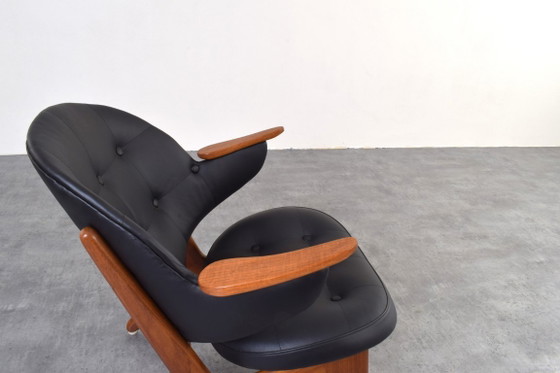Image 1 of Sillón modelo 33 de mediados de siglo, diseñado por Carl Edward Matthes en la década de 1950.