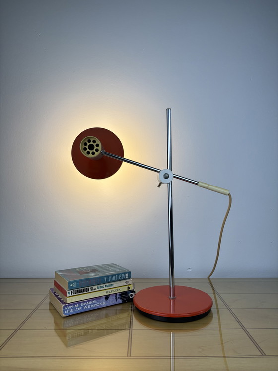 Image 1 of Lampada da tavolo vintage regolabile in metallo arancione e alluminio di Richard Essig, metà secolo, anni '70, cromata, era 