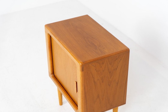 Image 1 of Mobiletto compatto con anta a serrandina di CFC Silkeborg