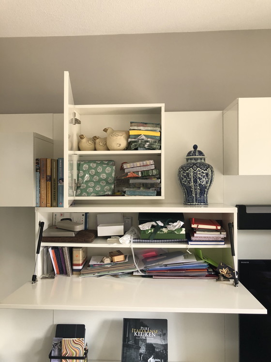 Image 1 of Armario de pared Bo Concept