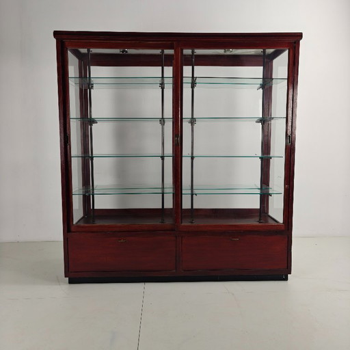 Vetrina antica per uso museale