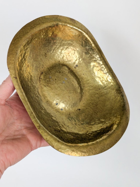 Vintage Hammered Brass Bowl Soap Dish or Trinket Tray Handmade (photo 8 of 10)