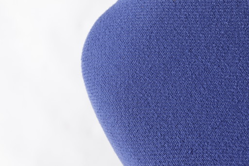 Teakholzstuhl von Korup Stolefabrik - Dänischer Vintage, 1960er Jahre | Mid-Century Modern Blauer gepolsterter Akzentstuhl