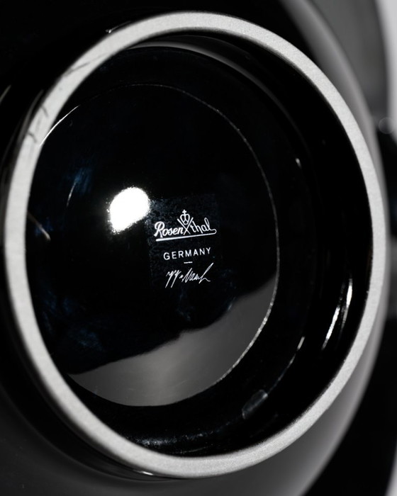 Image 1 of Jan van der Vaart pour Rosenthal Vase en porcelaine noire et duo de bols Nautica, Allemagne