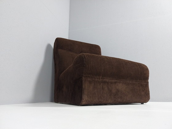Image 1 of Poltrona vintage in tessuto a coste marrone, anni '70