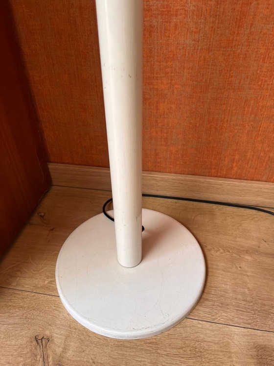 Beautiful Vintage Mid-Century Floor Lamp (1970s) – Floor lights, Plastic, Metal (photo 7 of 9)