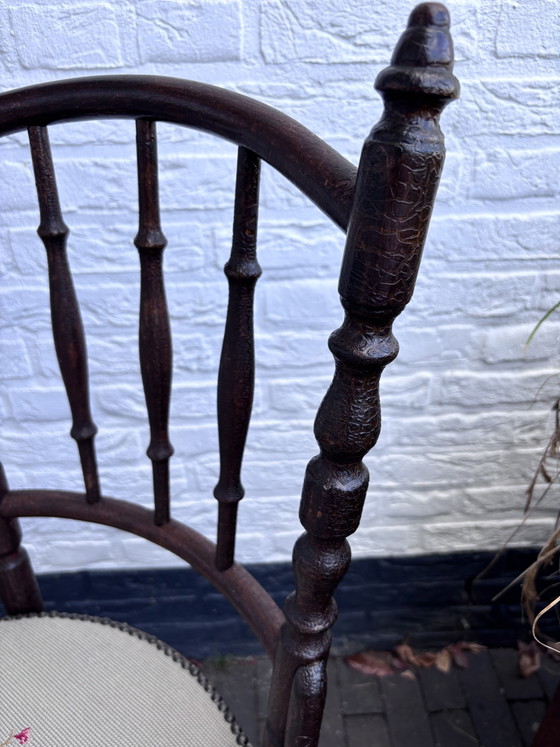 Original antiker Thonet-Stuhl (Wien/Österreich) – um 1900. Wunderschönes Schellack-Craquelé – Beistellstühle (photo 4 of 14)