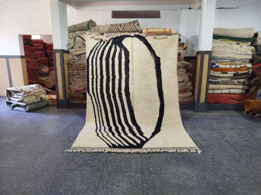 Moroccan artisan rug 250cmx150cm 