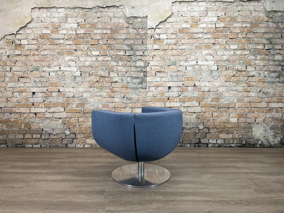 Image 1 of B&B Italia Sillón Tulip azul claro
