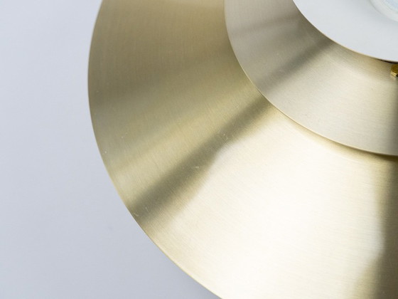 Danish vintage pendant lamp Jeka by Kurt Wiborg, 1980s, Aluminium, Gold (photo 6 of 10)