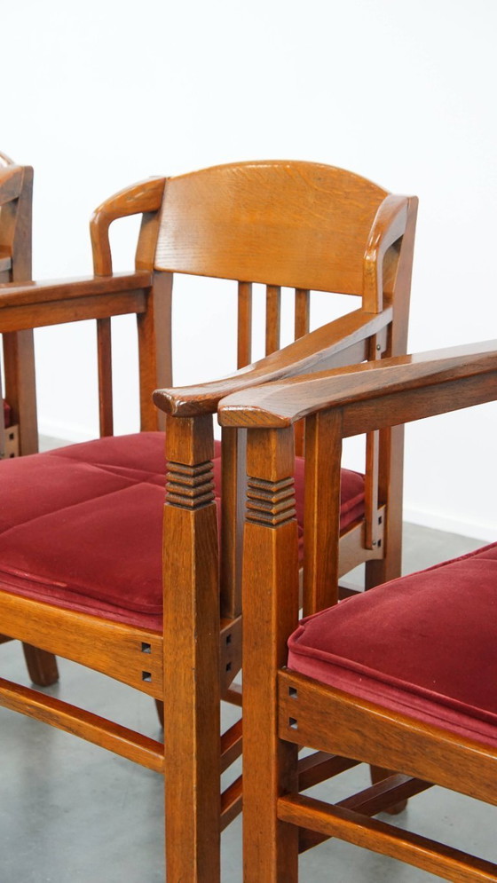 Image 1 of 4 x Jugendstil-Esszimmerstuhl Schuitema mit luxuriöser roter Stoffbespannung