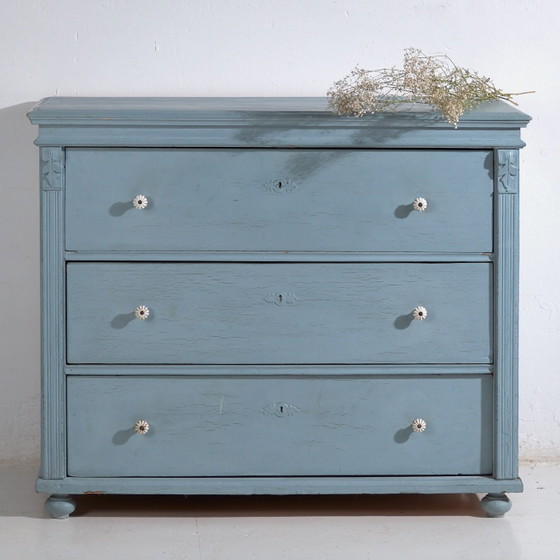 Antique painted pine chest of drawers – Rustic European blue dresser – circa 1900 – Ceramic (photo 4 of 40)