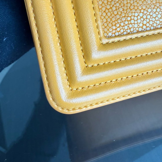 Image 1 of Chanel Boy Small - Kleine Stingray Yellow Mustard Ruthenium Silver Hardware Serie 21
