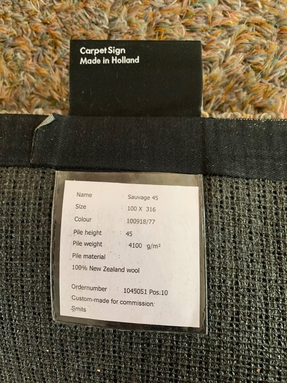 Image 1 of Tapis aux formes organiques de Carpet Sign