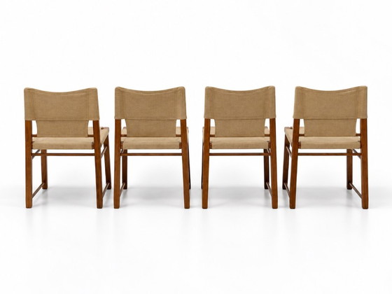 Lot de quatre chaises de salle à manger italiennes en bois avec revêtement en toile, années 1970 – Wood (photo 3 of 8)