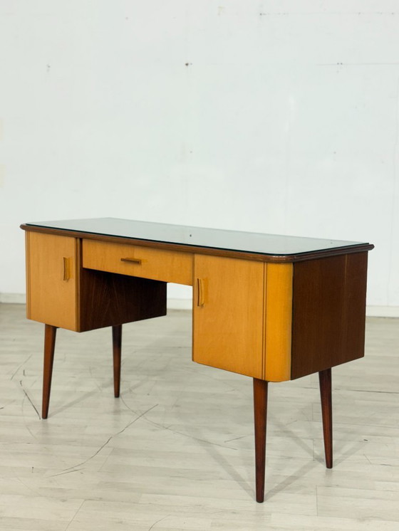 Image 1 of Bureau/Coiffeuse/Table vintage style années 50