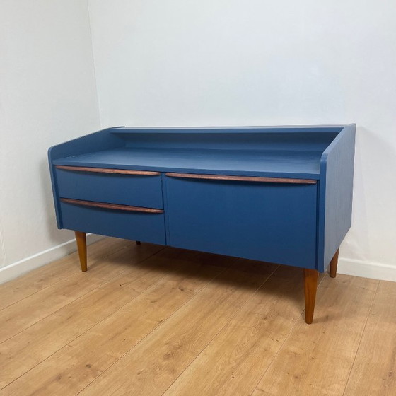 Image 1 of Laag dressoir/tv-meubel in middernachtblauw en hout, 1960