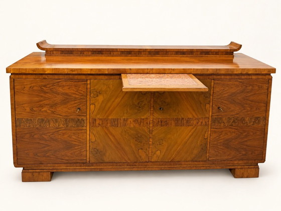 Credenze in legno con motivo a venatura geometrica, Marrone, Art Deco (foto 12 di 15)