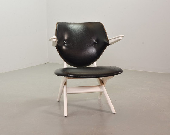 Image 1 of Louis van Teeffelen Dutch Design Pelican Arm Chair for Webe in Solid White Painted Teakwood and Black Leatherette. 