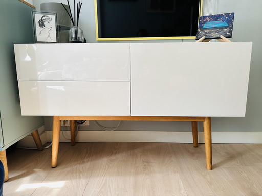 Zuiver High on Wood kast