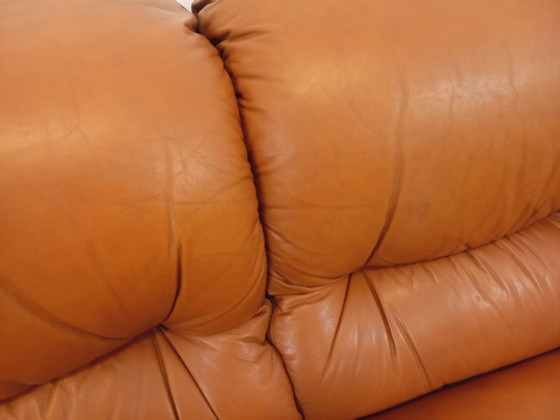 Image 1 of Vintage bank van cognac- en camelkleurig leer uit de jaren 70.