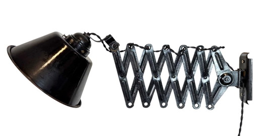 Lampada da parete industriale a forbice in smalto nero, anni '30