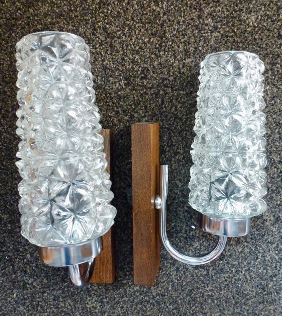 Image 1 of Set di 2 lampade da parete vintage – vetro ghiaccio e cromo – stile Mid-Century anni '70.