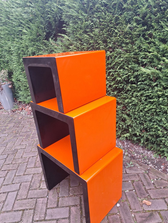 Image 1 of Table gigogne années 70