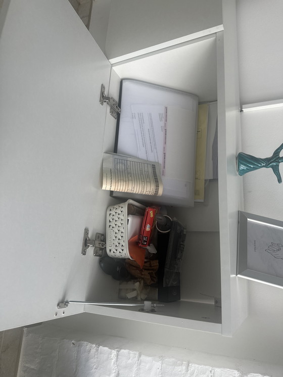 Image 1 of Wit TV Kast