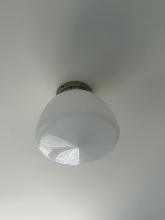 Lámpara de techo Art Déco “Glasgow” - Cristal blanco opalino y acero – Plafones, Metal (photo 3 of 5)