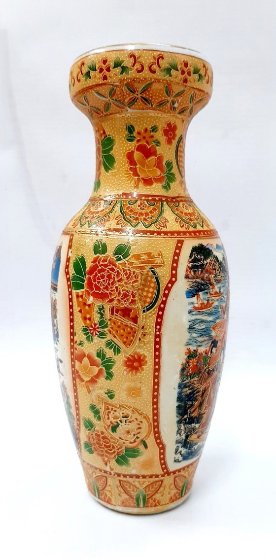 Image 1 of Vase vintage en porcelaine chinoise
