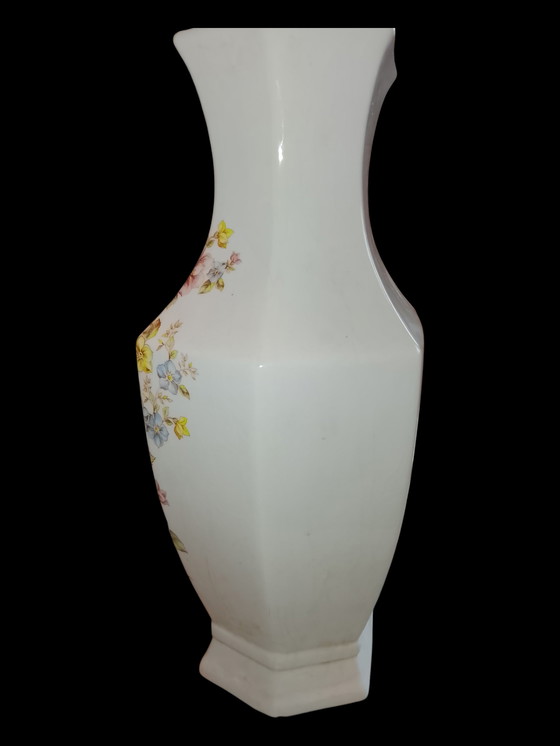 Image 1 of Vaso in porcellana tedesca