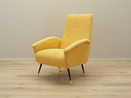 Image 1 of Poltrona gialla, design italiano, anni '70, produzione: Italia