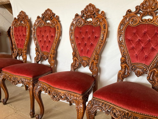 4 barocke Esszimmerstühle