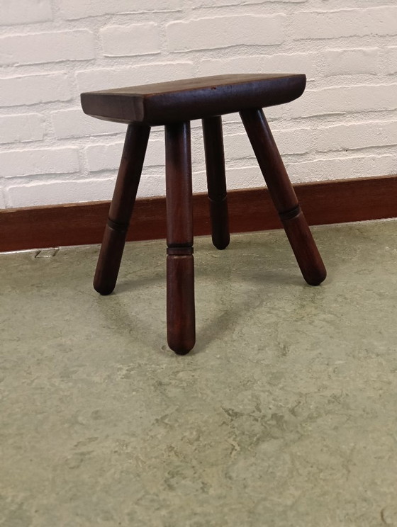 Vintage Wooden Stool from the 70s/80s (photo 2 of 9)