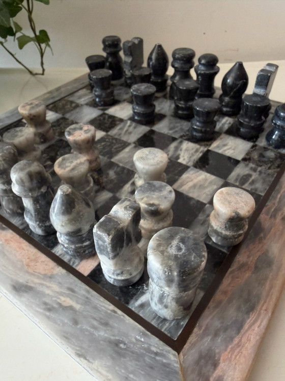 Vintage Onyx Chess Set – Decorative Objects, Stone (photo 5 of 8)